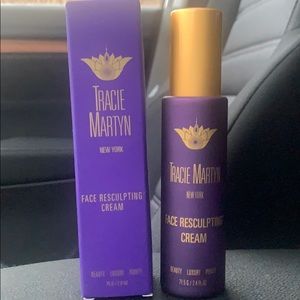 Tracie Martyn Resculpting Cream